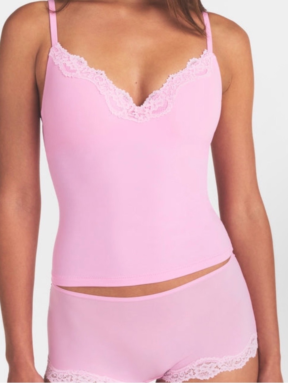 SKIMS Fits Everybody Lace Push-Up Cami Bubblegum Pink Medium NWT